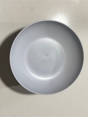 Room Essentials Plastic Dinner Bowls Gray Set of 8 BPA Free Dishwasher Safe New